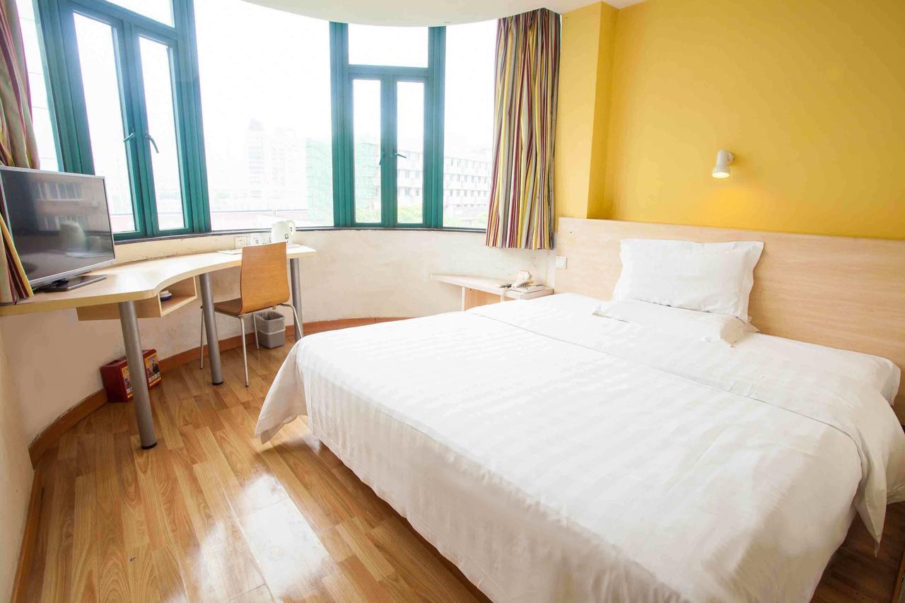 7Days Inn Shanghai Yichuan Road Exterior foto